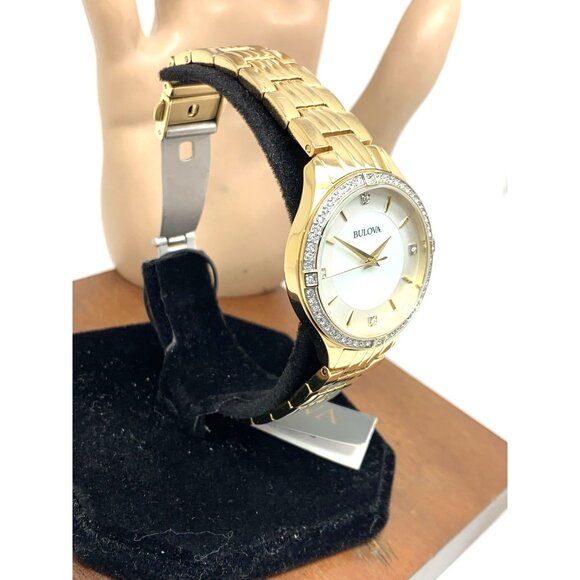 Bulova Women's Watch 98L274 Quartz Mother of Pearl White Dial Gold Gemmed 32mm - Picture 14 of 14